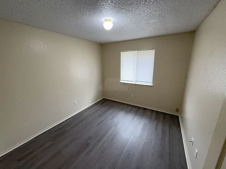 4303 Fawn Dr — Photo 17