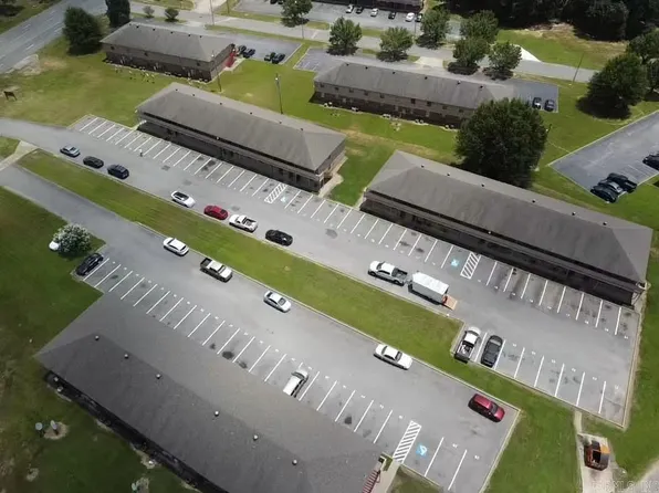 (undisclosed Address), White Hall, AR 71602