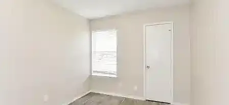 1708 Beau Ct — Photo 13