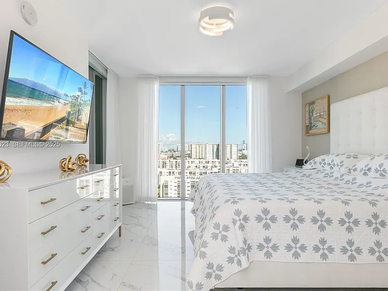 300 Sunny Isles Blvd #4-1607 — Photo 12