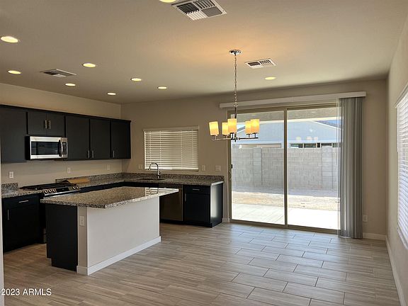 5th image of 1377 E Avenida Isabela