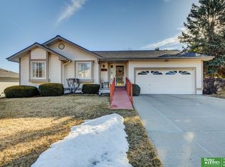 8141 S 69th St, La Vista, NE 68128