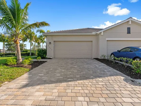 4364 Lemongrass Dr, Fort Myers, FL 33916