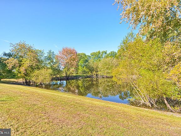 4th image of 10088 Dudley Dr