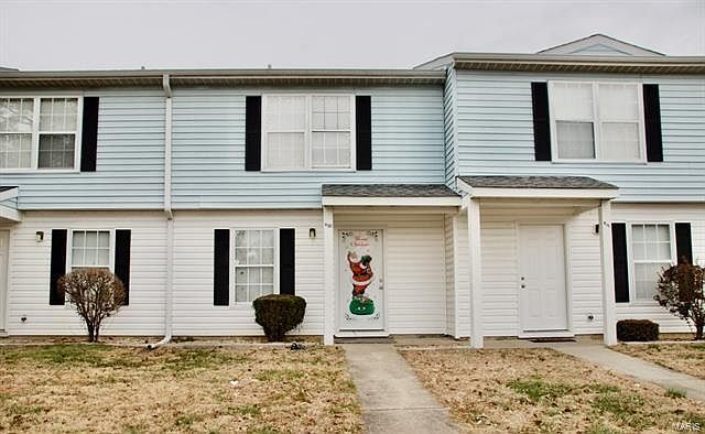 1st image of 612 E Campus Dr APT B10