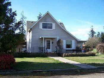 2nd image of 8555 Parker Rd