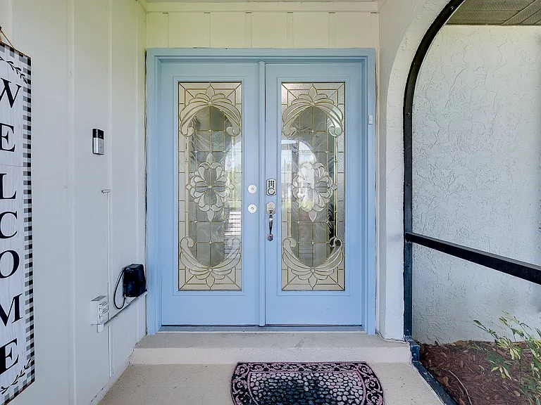 158 Norman St — Photo 32
