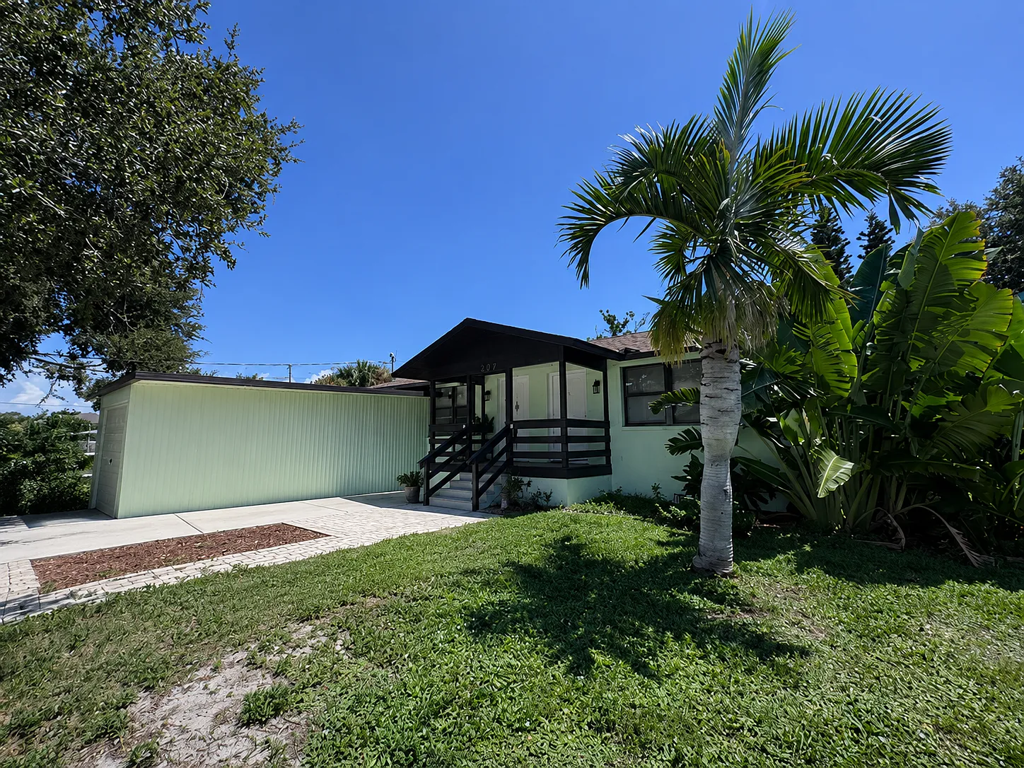 207ShoreTA - 250-MAI — Photo 3