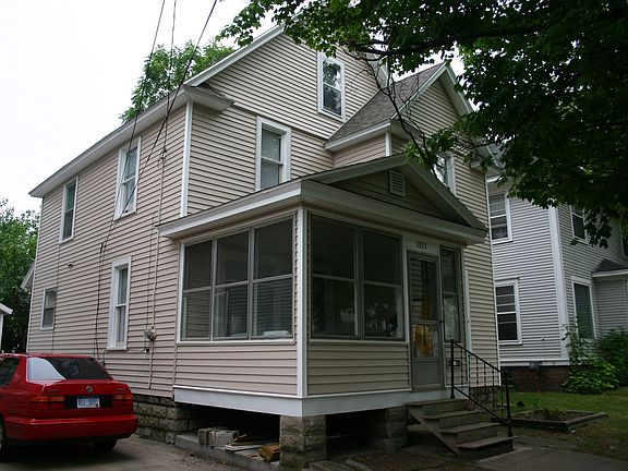 1121 W North NE corner