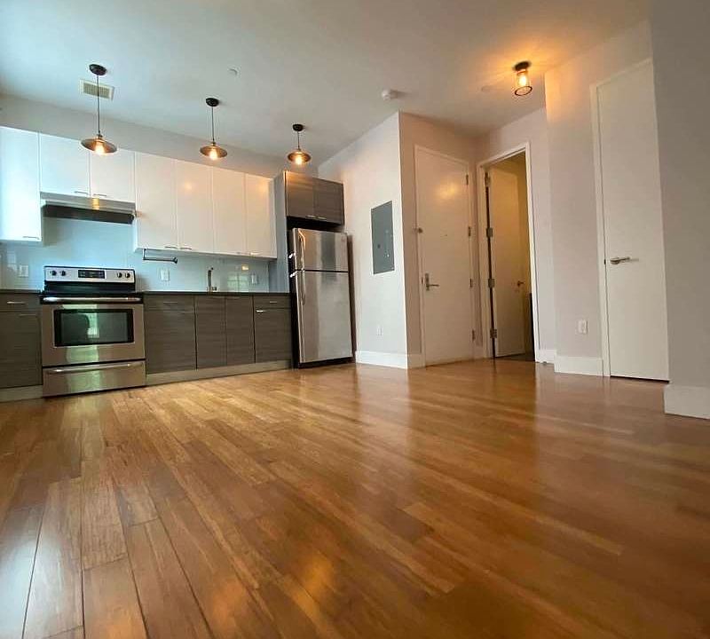 1st image of 186 Herkimer St #2