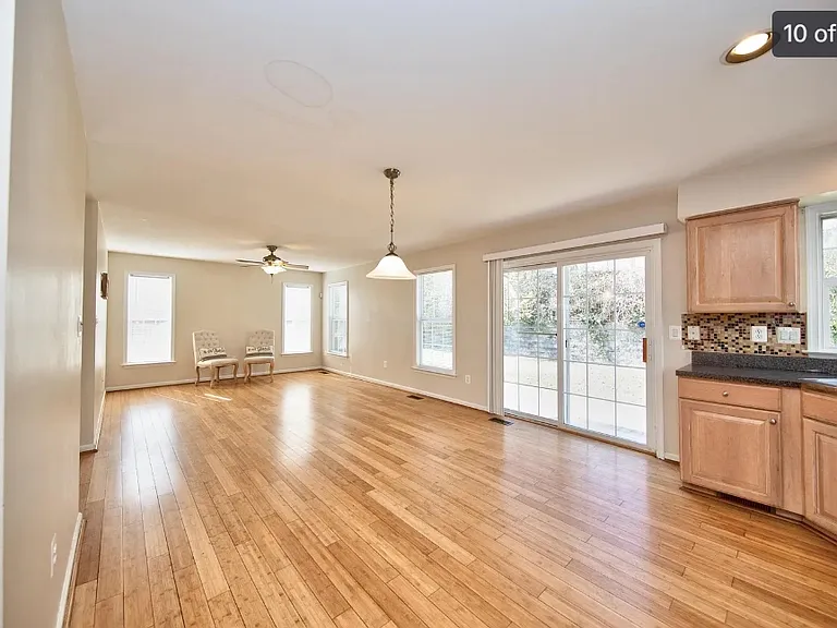 1017 W Viking Ct — Photo 1