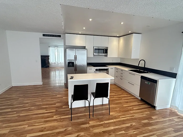 1341 Cerritos Ct — Photo 14