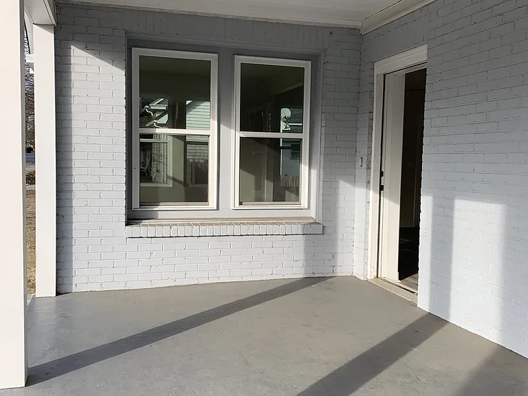 1020 Concord Ave — Photo 6