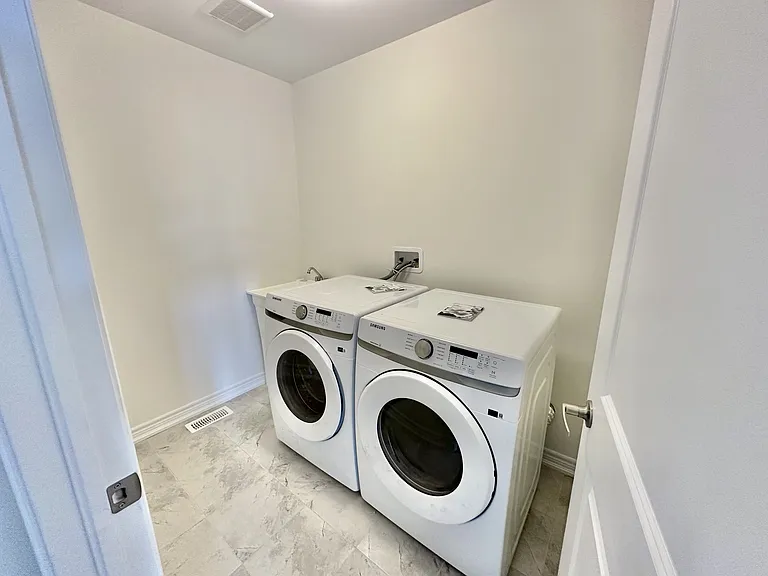 4 Blue Heron Dr — Photo 22