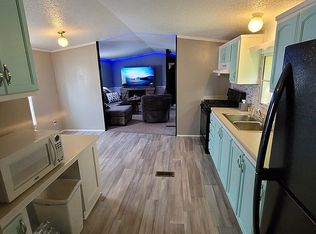 501 Brookside Mnr, Goshen, IN 46526