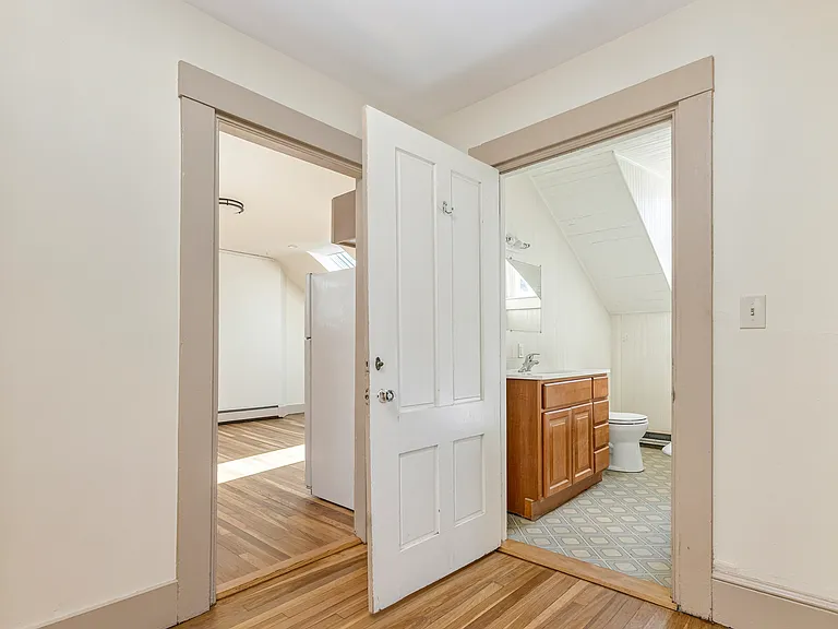 156 Danforth St #3 — Photo 30