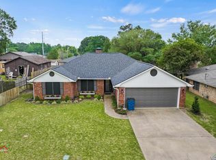 1905 Price St, Henderson, TX 75654