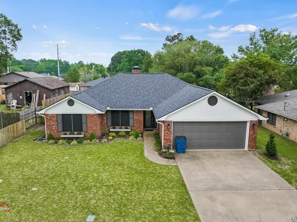 1905 Price St, Henderson, TX 75654