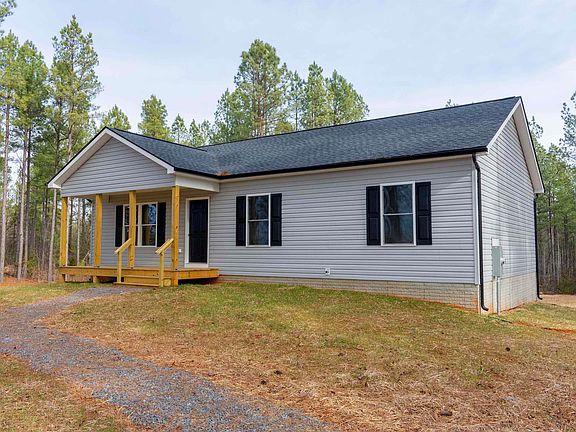 3rd image of 15301 Shirley Rd