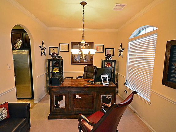 Office/Formal Dining Room