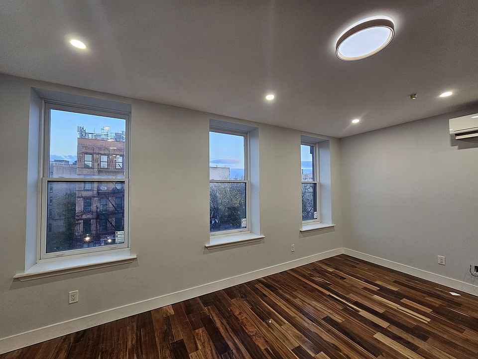 1st image of 2148 5th Ave #3