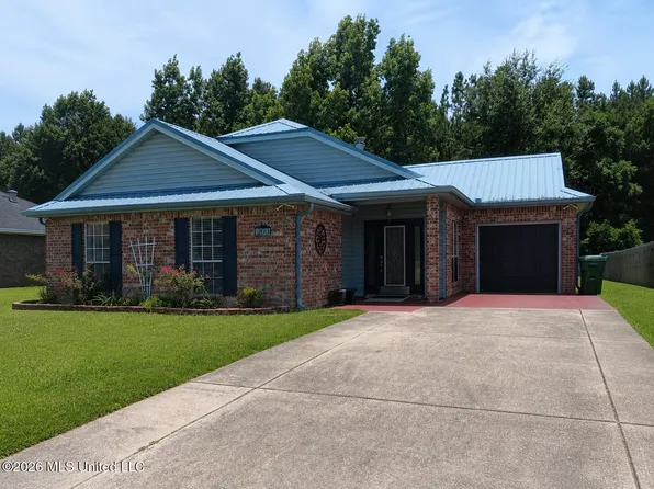 200 Teddy Ln, Picayune, MS 39466