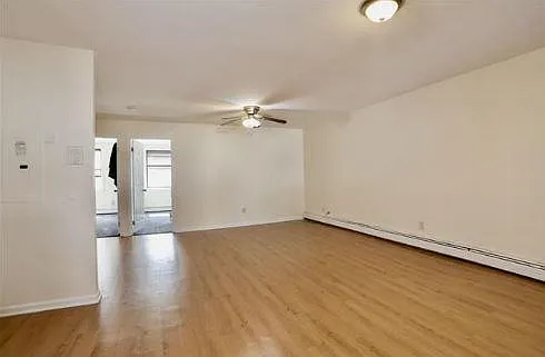 136 Essex St #3 — Photo 10