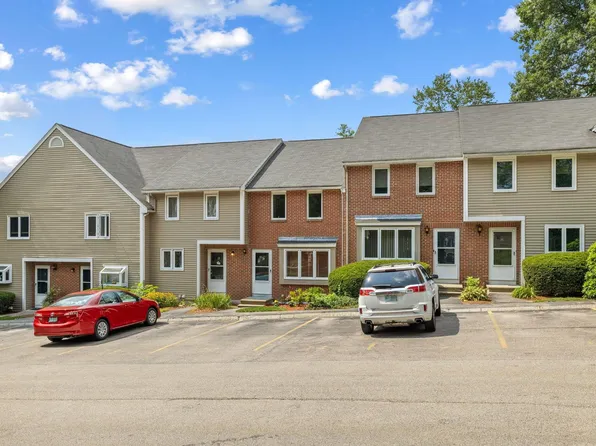 14 Willow Creek Drive, Hudson, NH 03051