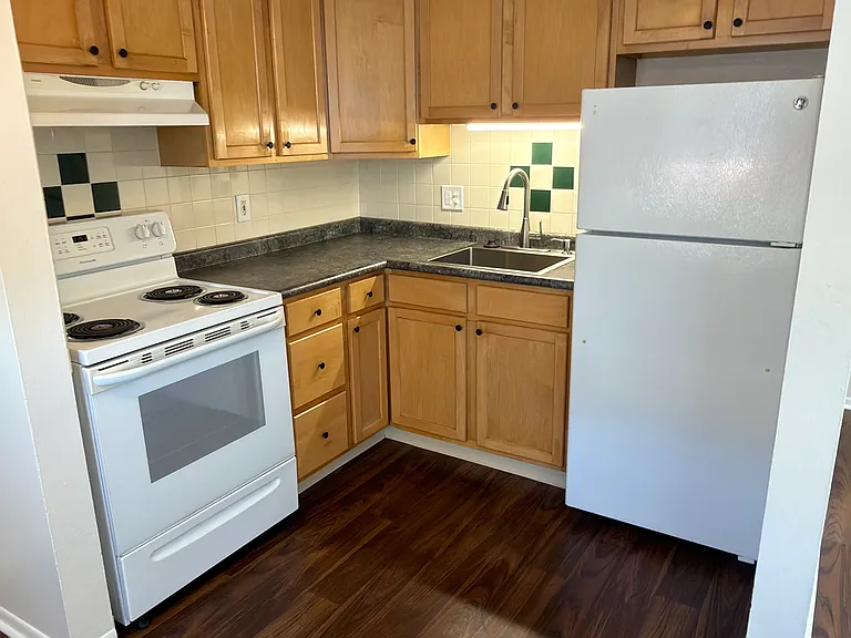 2330 S University Blvd #301 — Photo 3