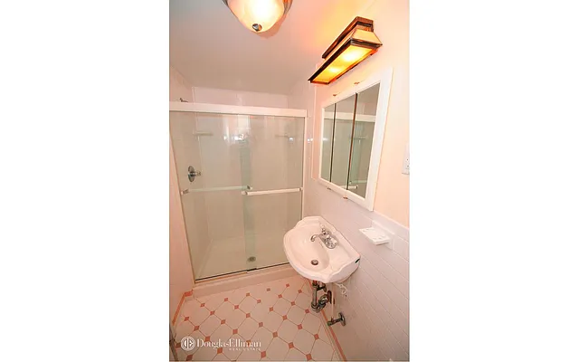 Rented by Douglas Elliman | media 30