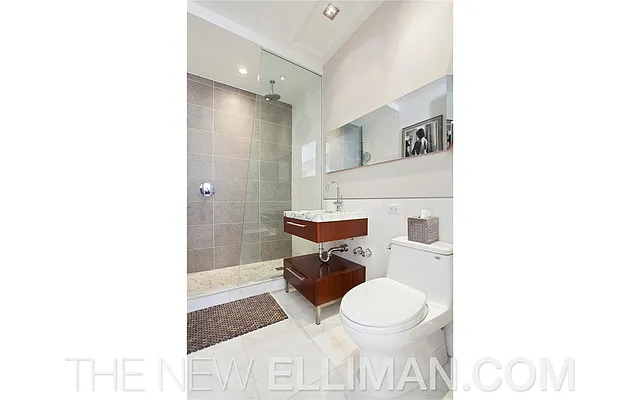 Sold by Douglas Elliman | media 15