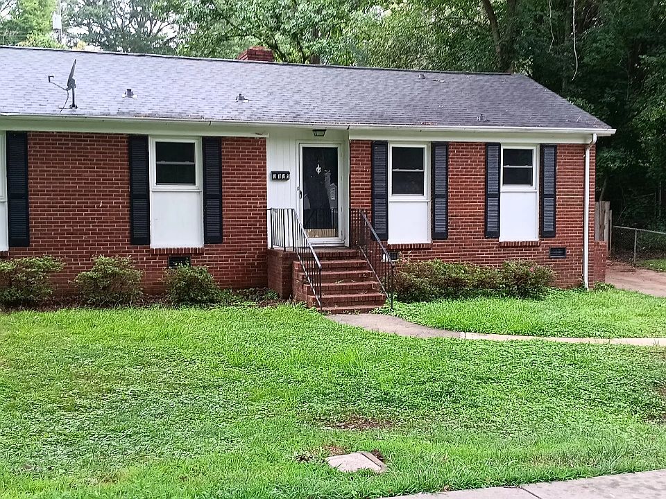 1st image of 3015 Airlie St