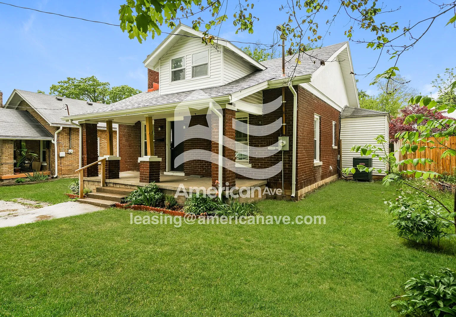 3 bed, 2.5 bath, 1316 sqft, $1,725 — Photo 3