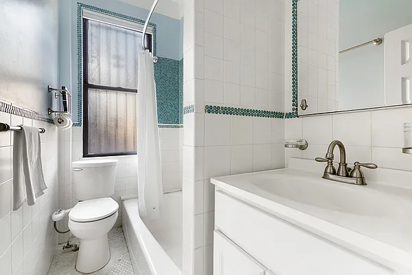 Sold by Corcoran | media 14