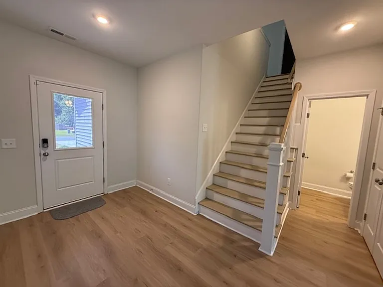 400 Bulrush Ct — Photo 4
