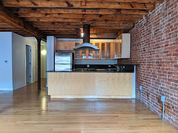 5th image of 220 Front St APT 4C