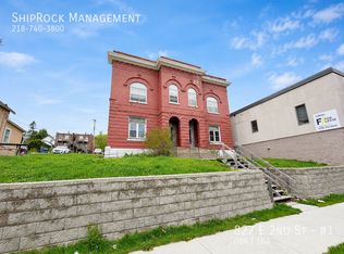 827 2nd St #1, Duluth, MN 55810