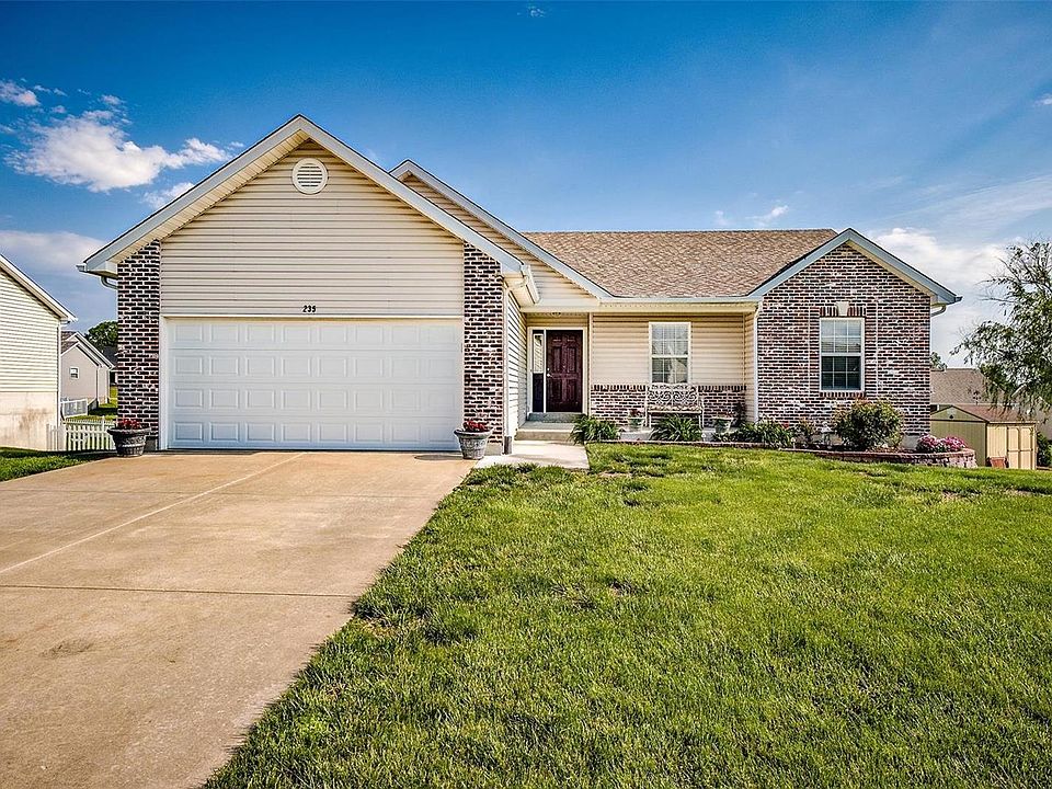 1st image of 235 Meadow Crest Dr