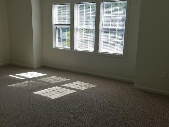 Master Bedroom (similar)