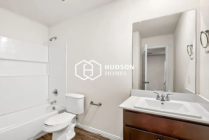 509 S 16th St — Photo 13