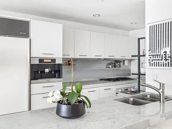 127 Madison Avenue 5 image 3 of 17