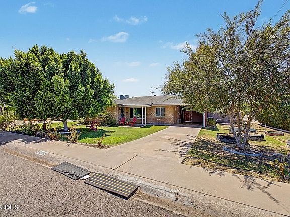 3rd image of 3801 E AMELIA Avenue