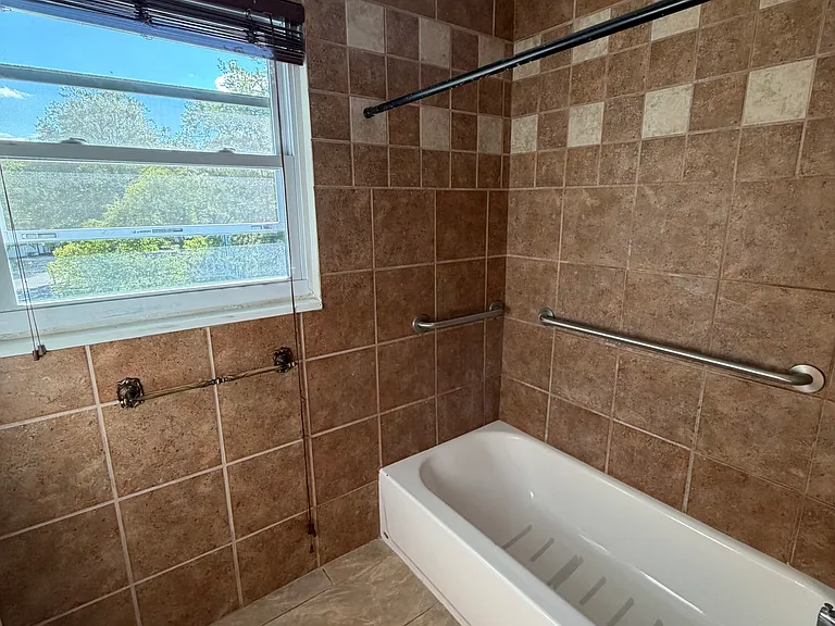 78 Cedarbrook Ln — Photo 22