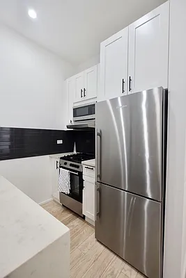 Rented by Skyward | media 69