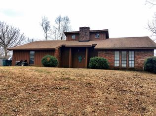 1716 Moonmist Dr, Yazoo City, MS 39194