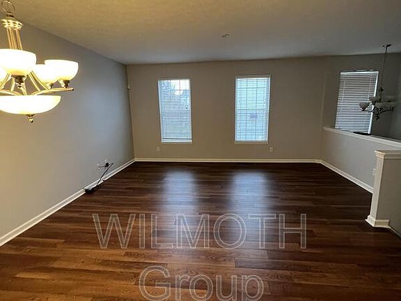 3rd image of 6933 Havenmoor Pl