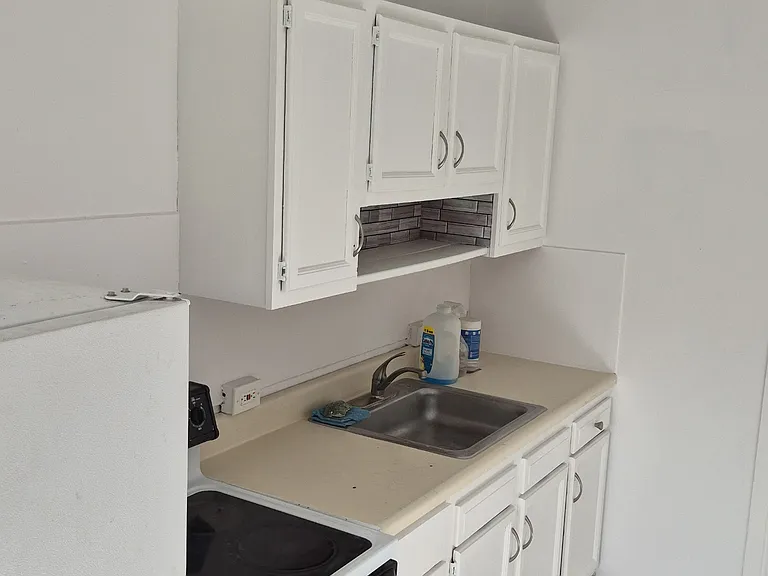 207-219 N 9th St #301 — Photo 8