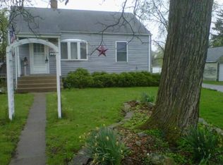 206 Maple St, Crown Point, IN 46307