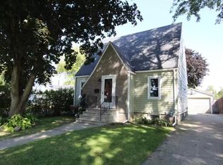 604 E Franklin St, Waupun, WI 53963