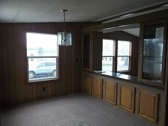 5th image of 93 E Canyon Dr